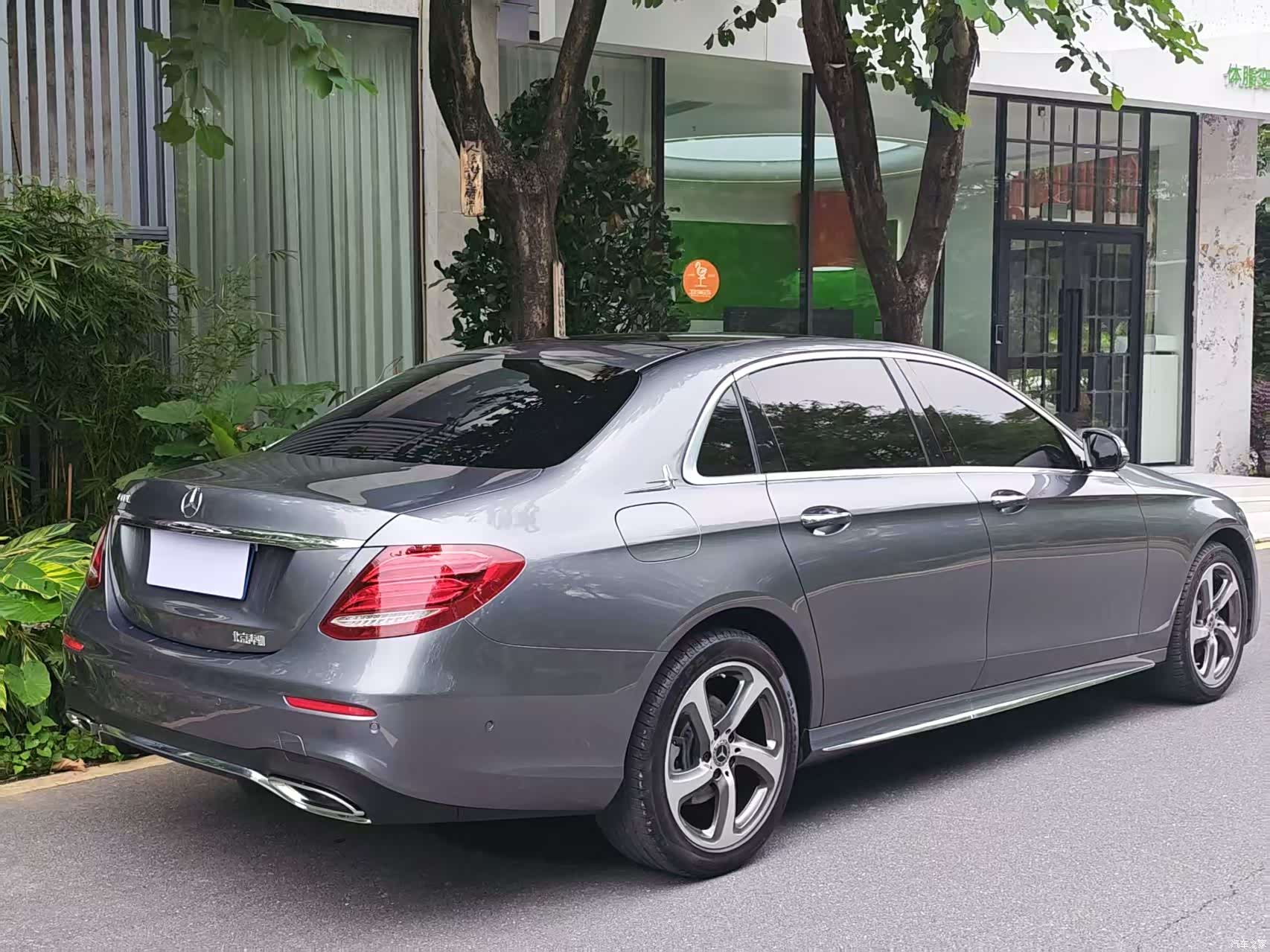Mercedes-Benz E-Class, 2019 7