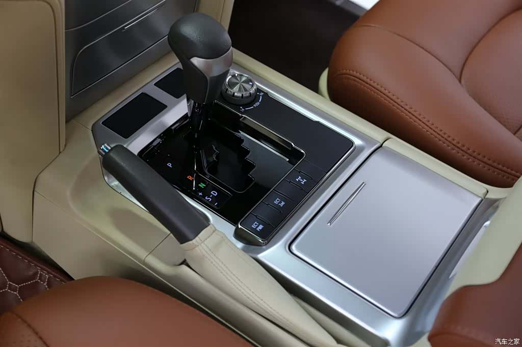 Toyota Land Cruiser, 2017 13