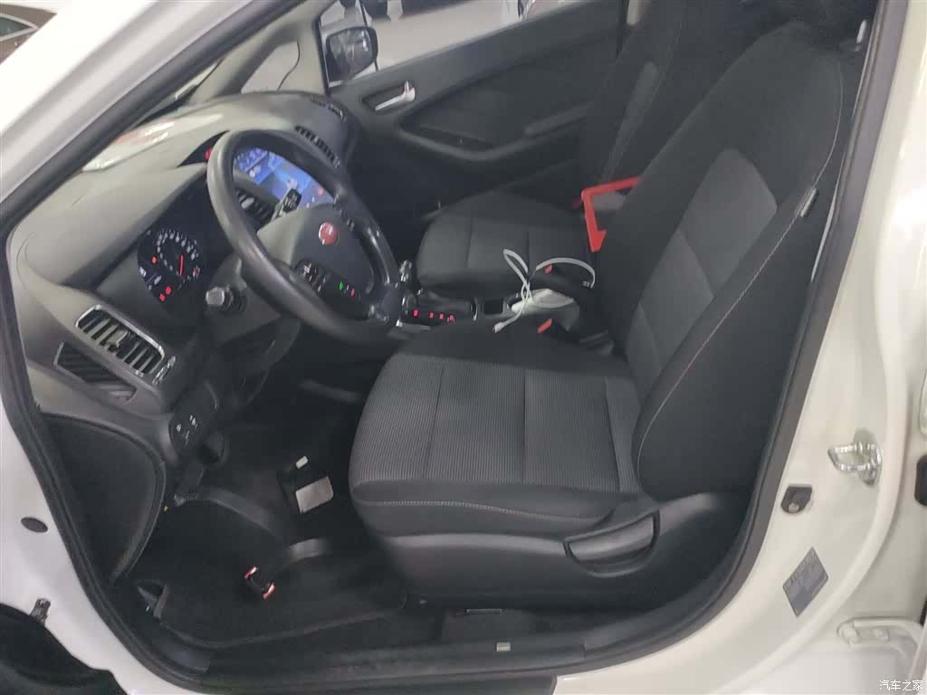 Kia K3, 2018 11