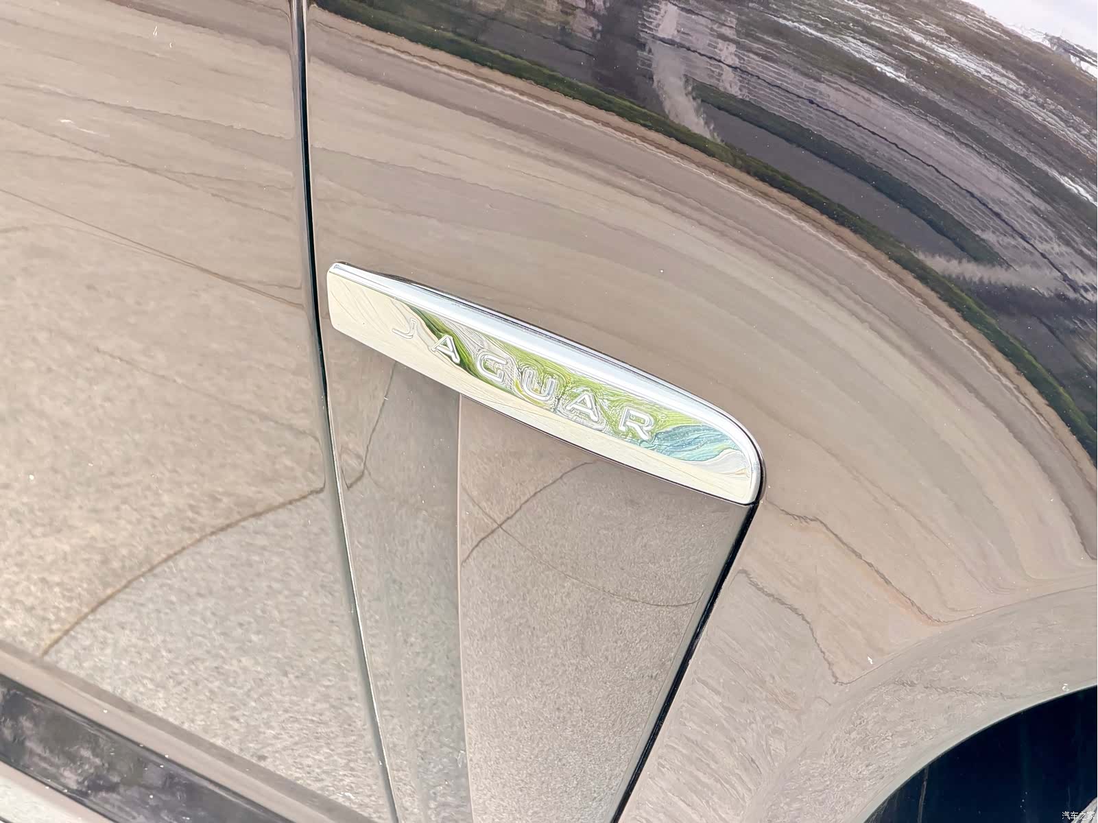 Jaguar XF, 2014 16