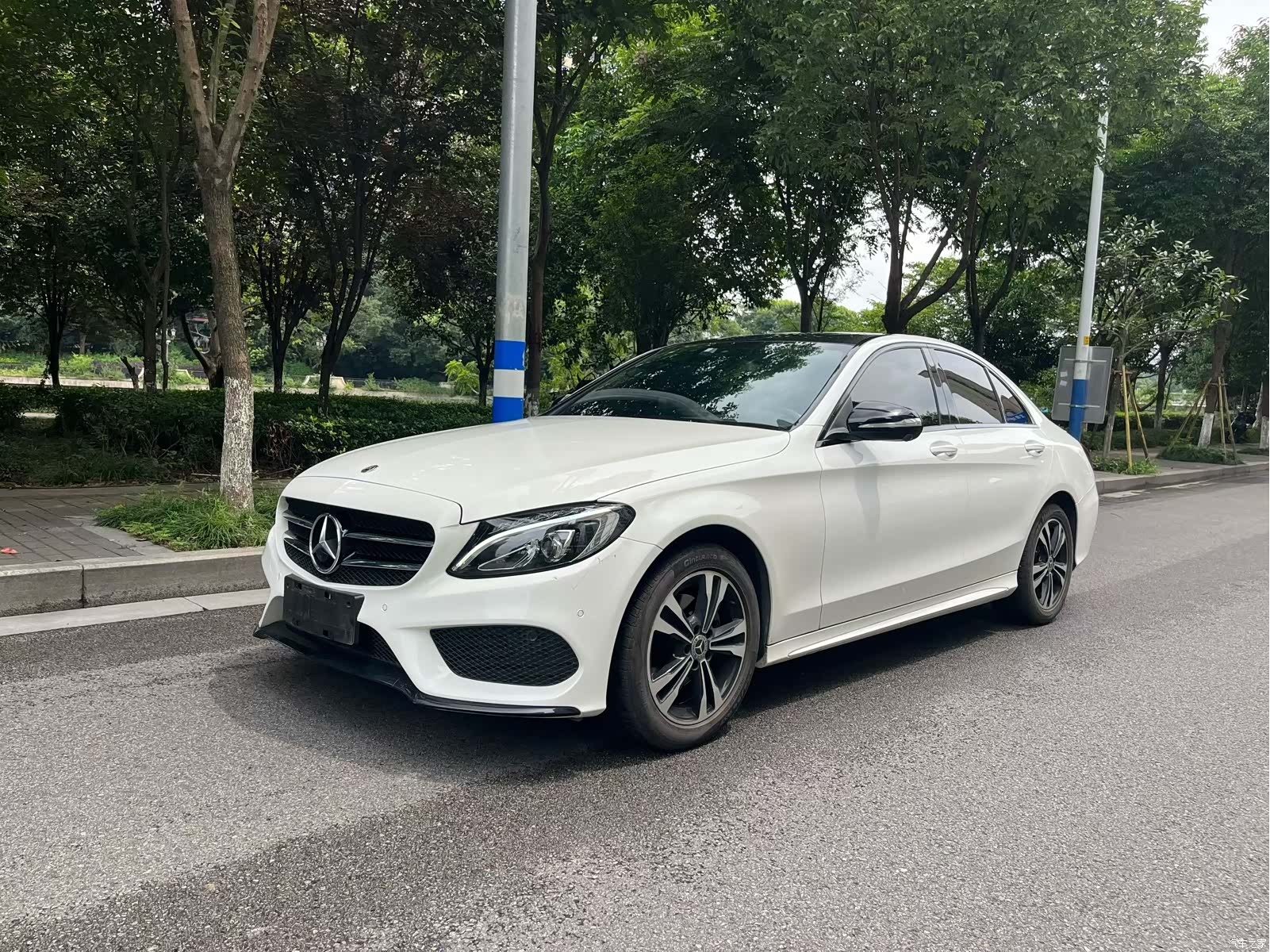 Mercedes-Benz C-Class, 2017 1