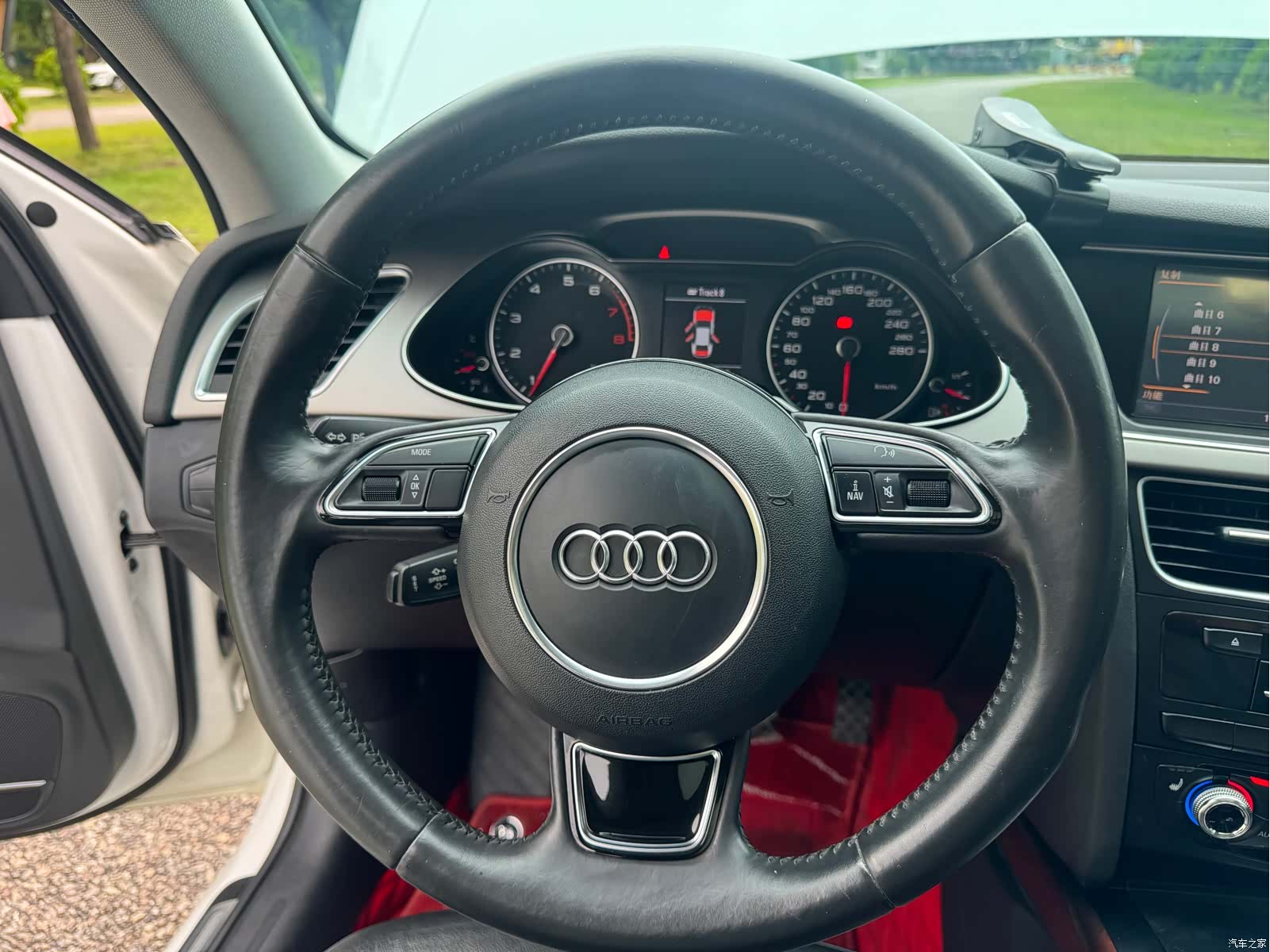 Audi A4L, 2013 14