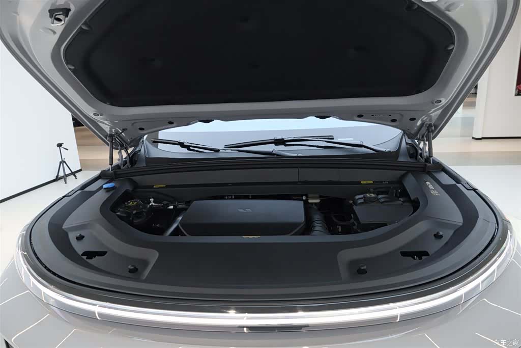 Li Auto L9, 2025 18