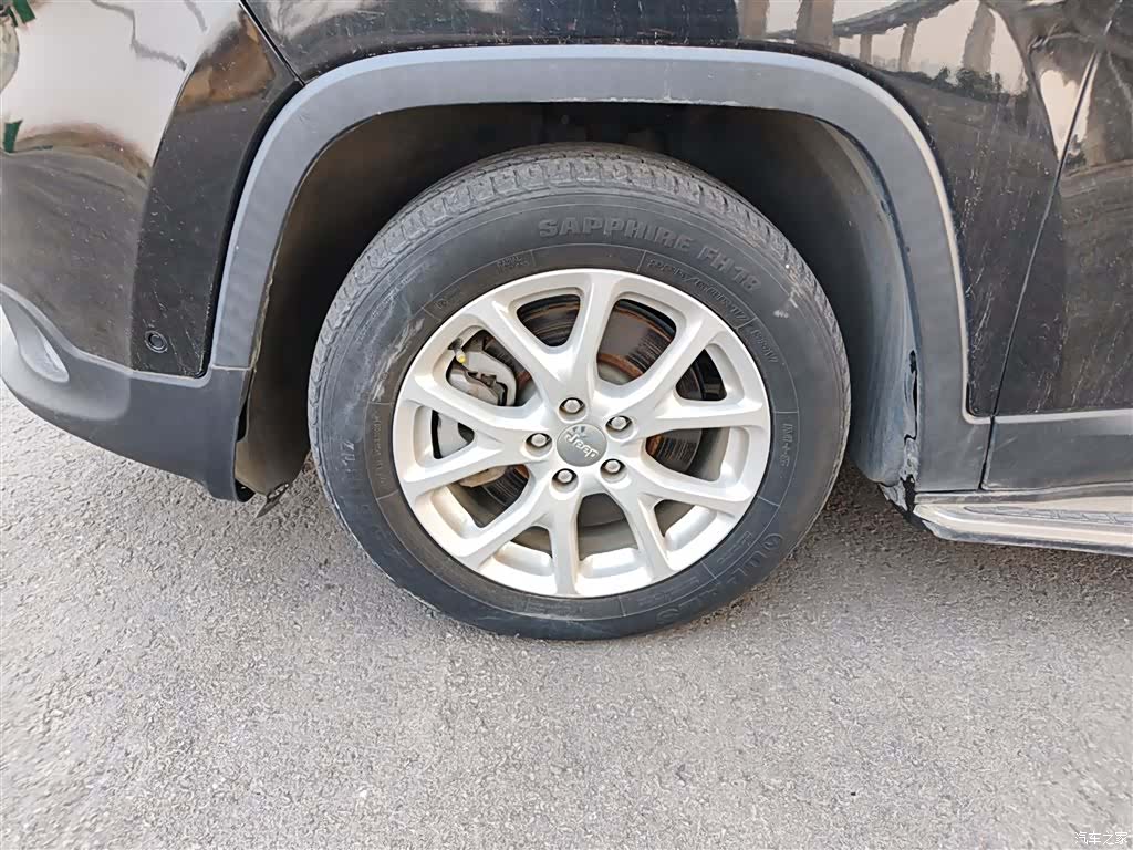 Jeep Cherokee, 2017 23