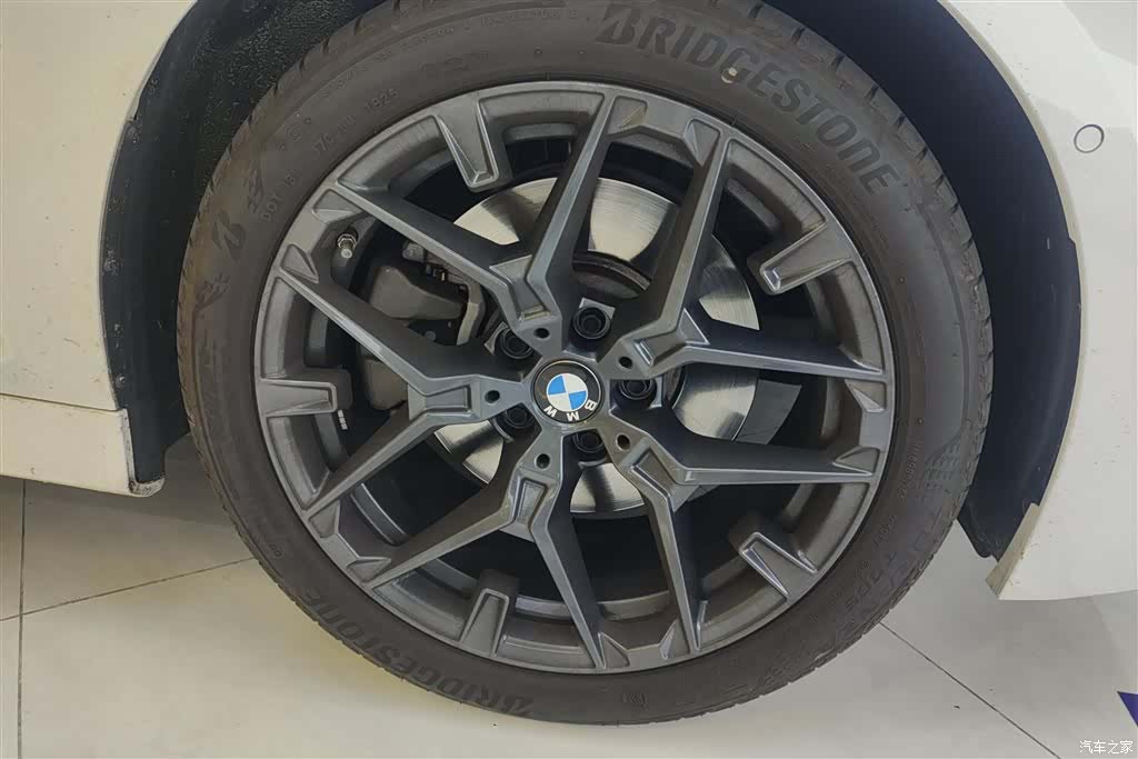 BMW 3 Series, 2025 6