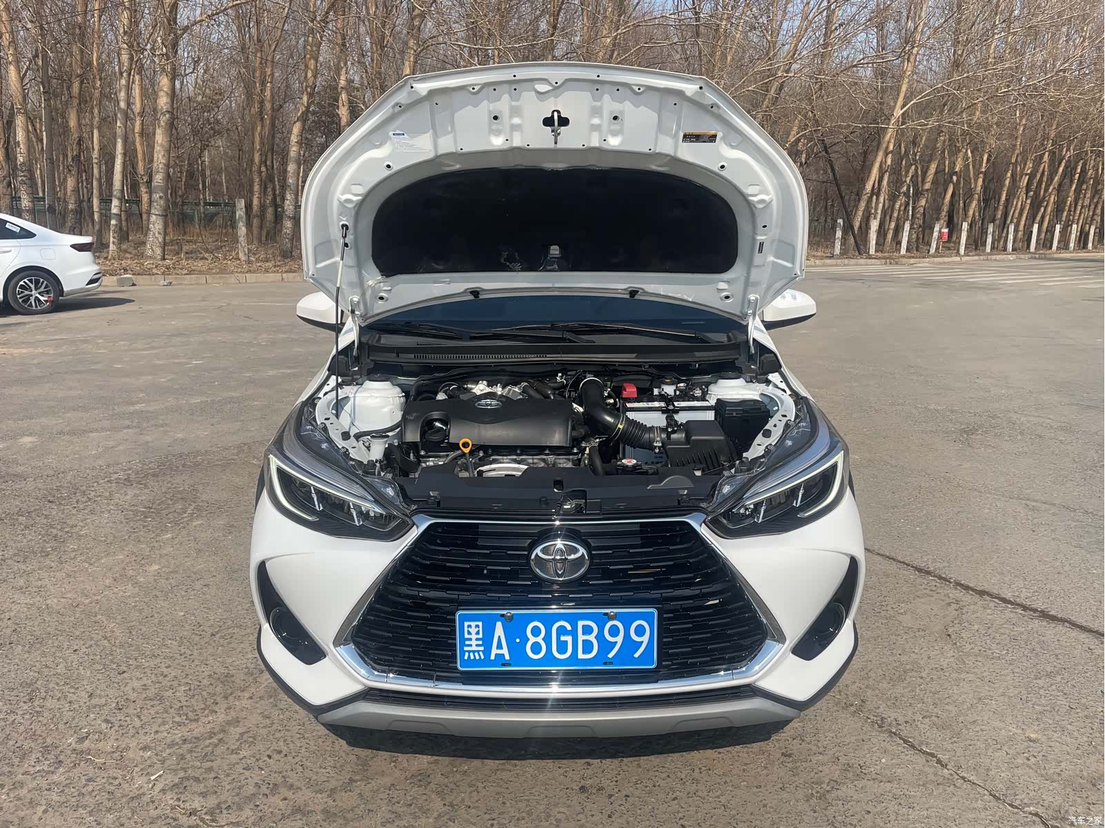 Toyota YARiS L, 2022 26