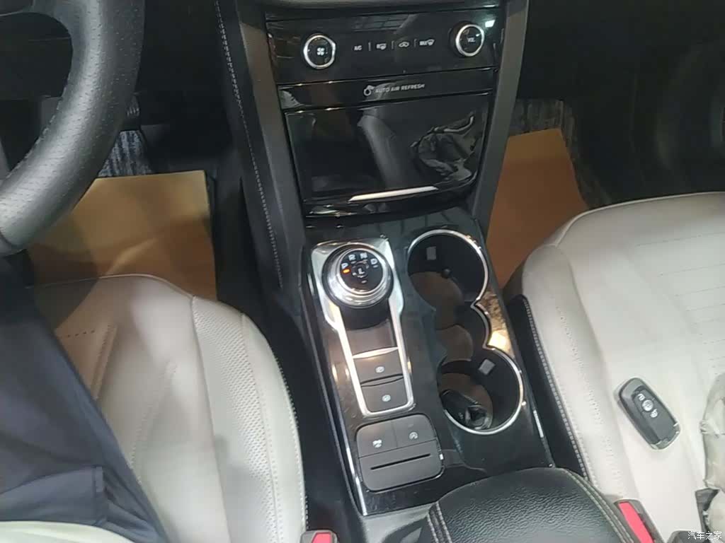 Ford Escape, 2021 14