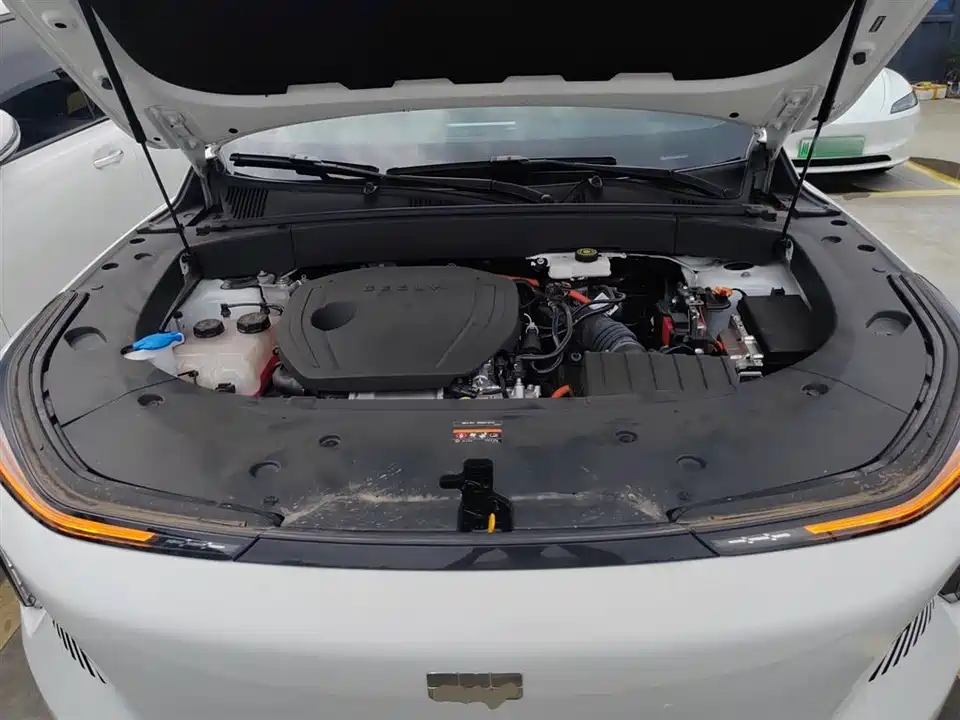 Geely Galaxy Galaxy L7