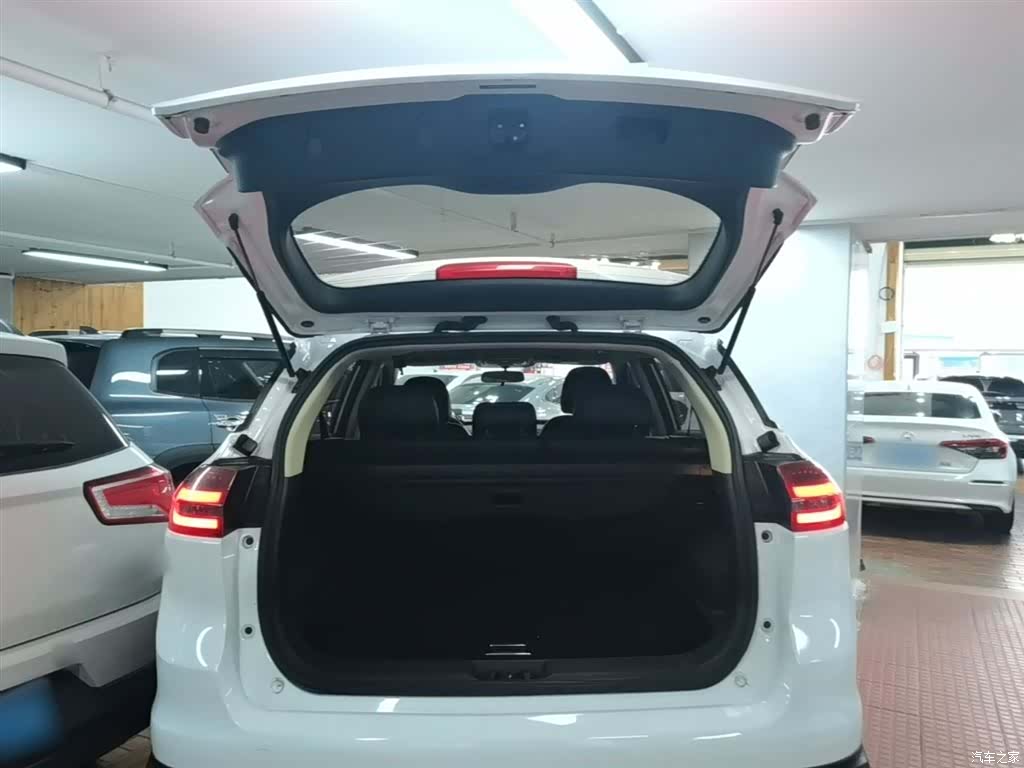 Geely Boyue, 2019 19