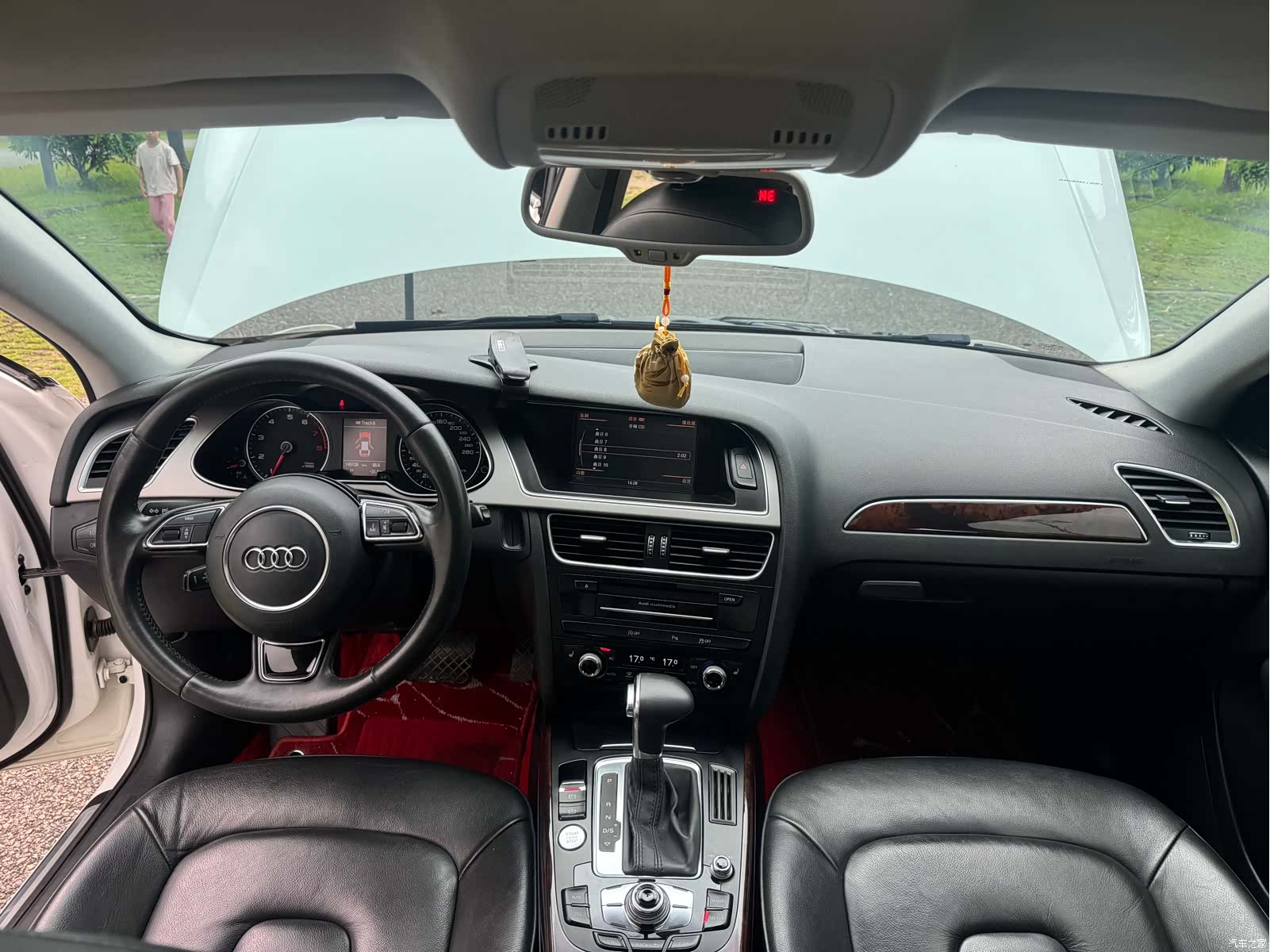 Audi A4L, 2013 13