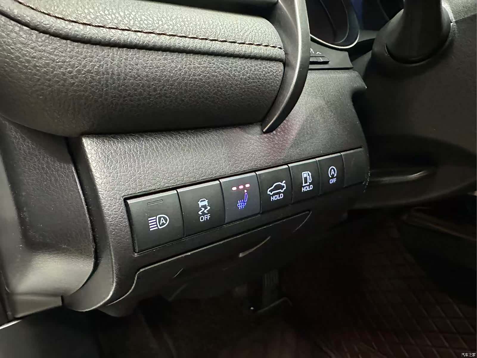 Toyota Camry, 2020 15