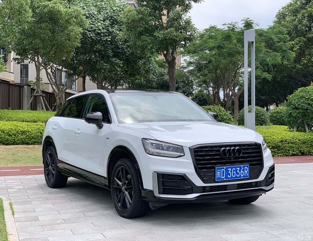 Audi Q2L, 2020 3