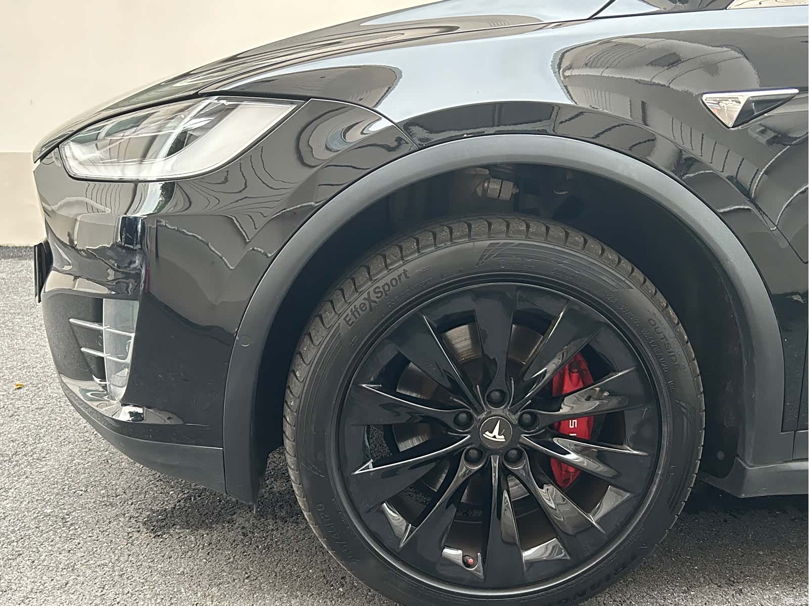 Tesla Model X, 2019 все фото