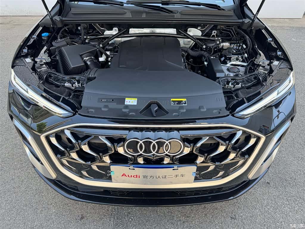 Audi Q5L, 2025 20