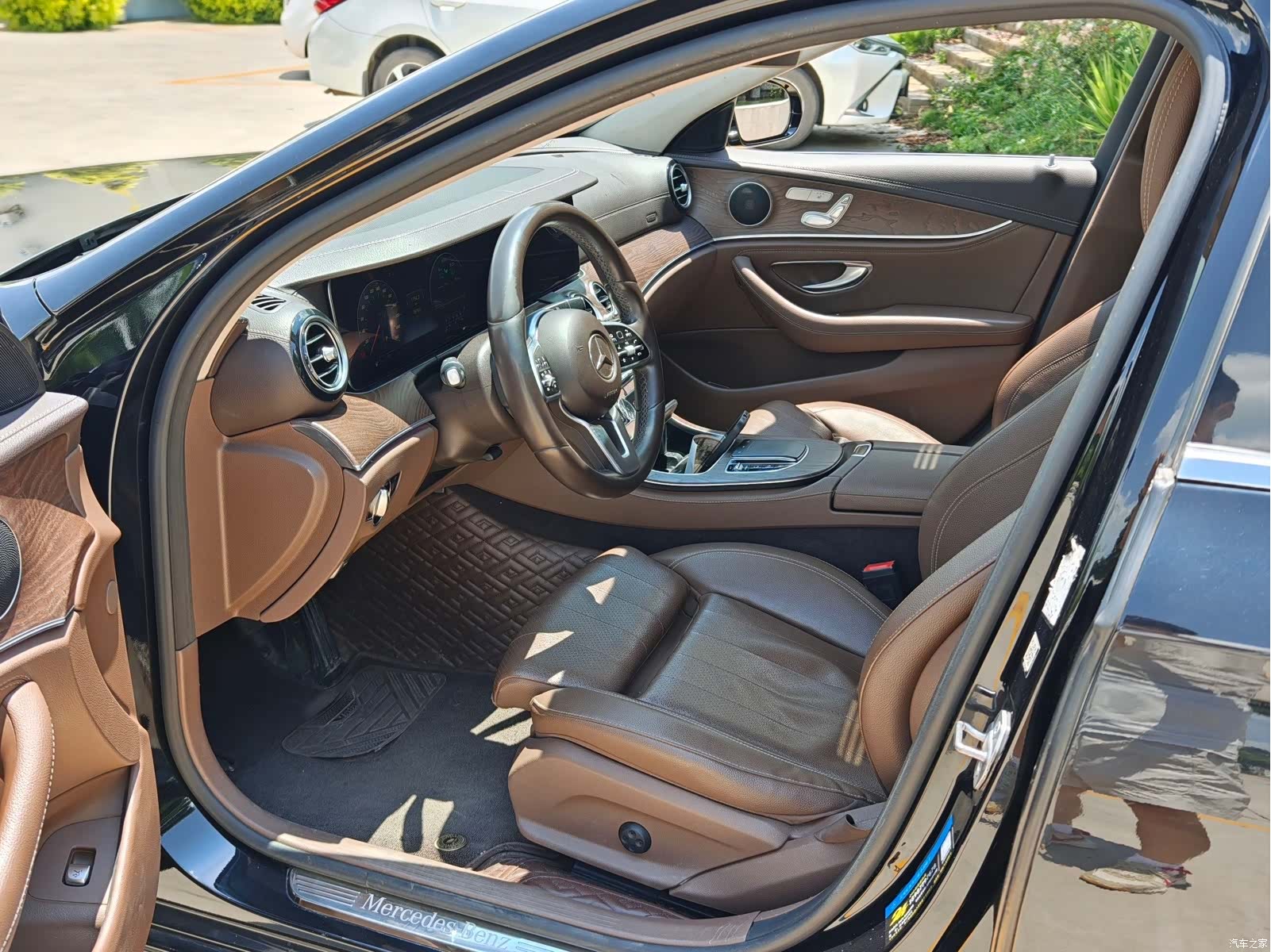 Mercedes-Benz E-Class, 2019 8