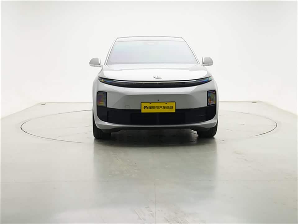 Li Auto Ideal L6