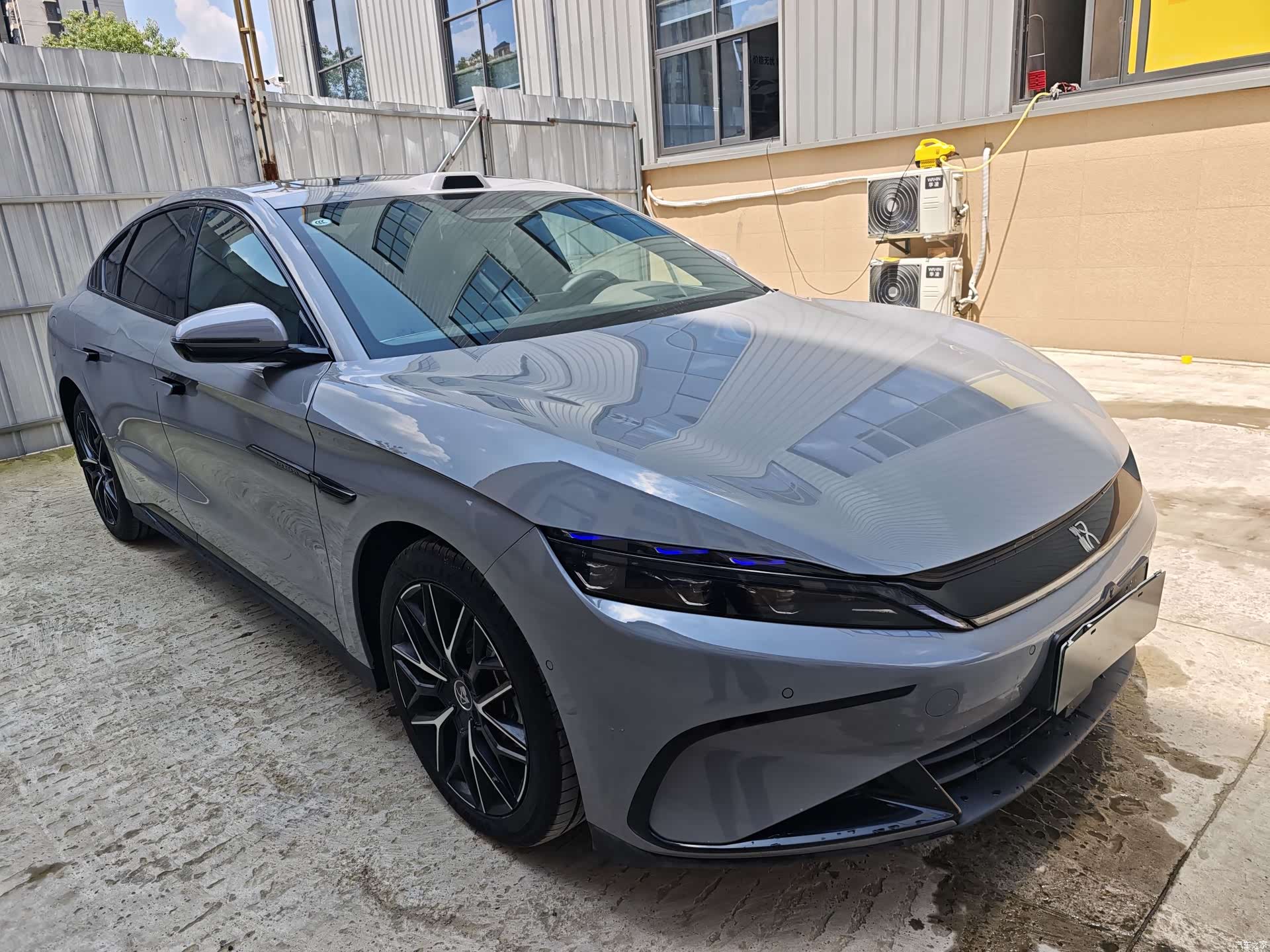 BYD Han, 2025 3