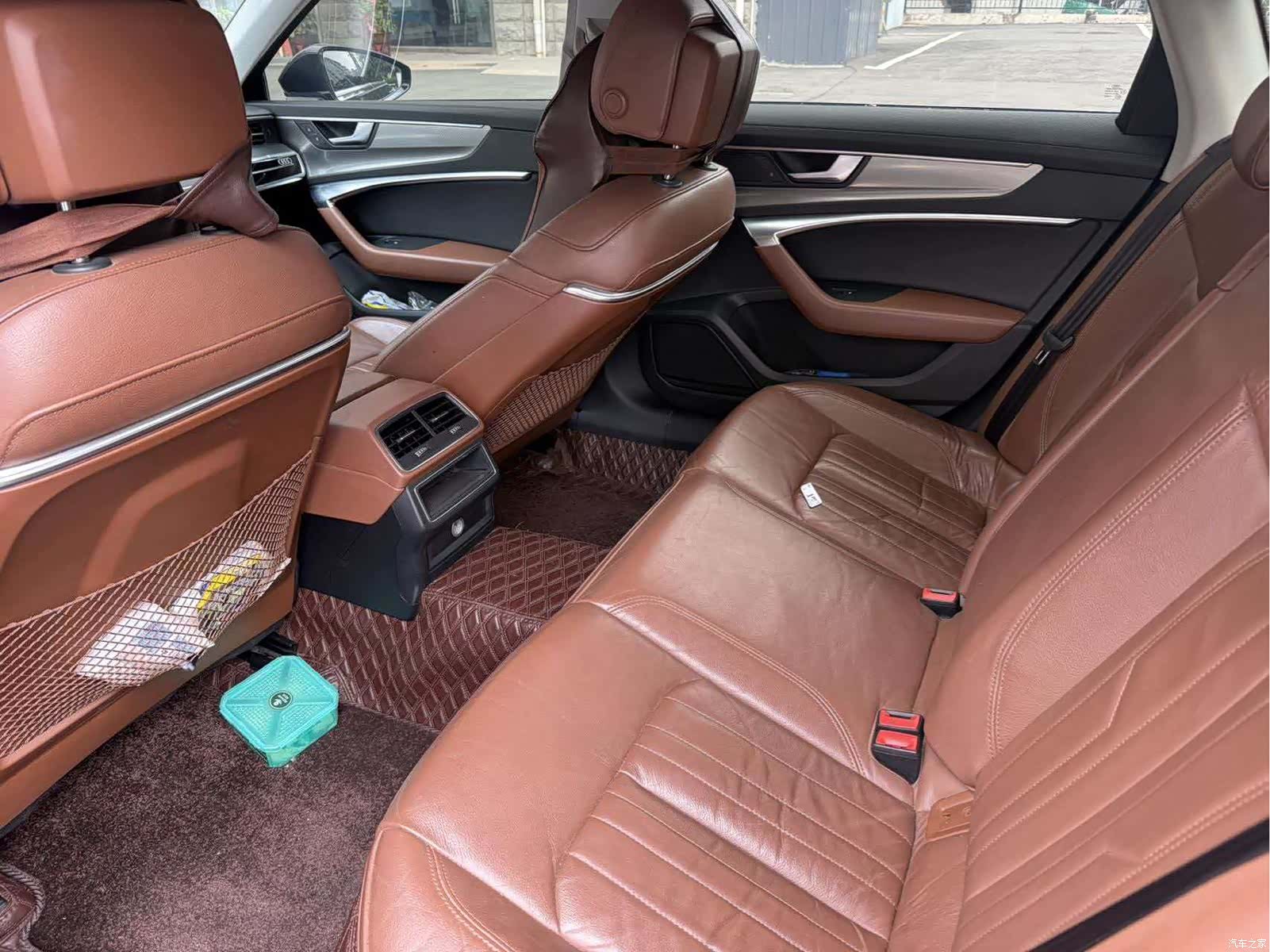 Audi A6L, 2020 6