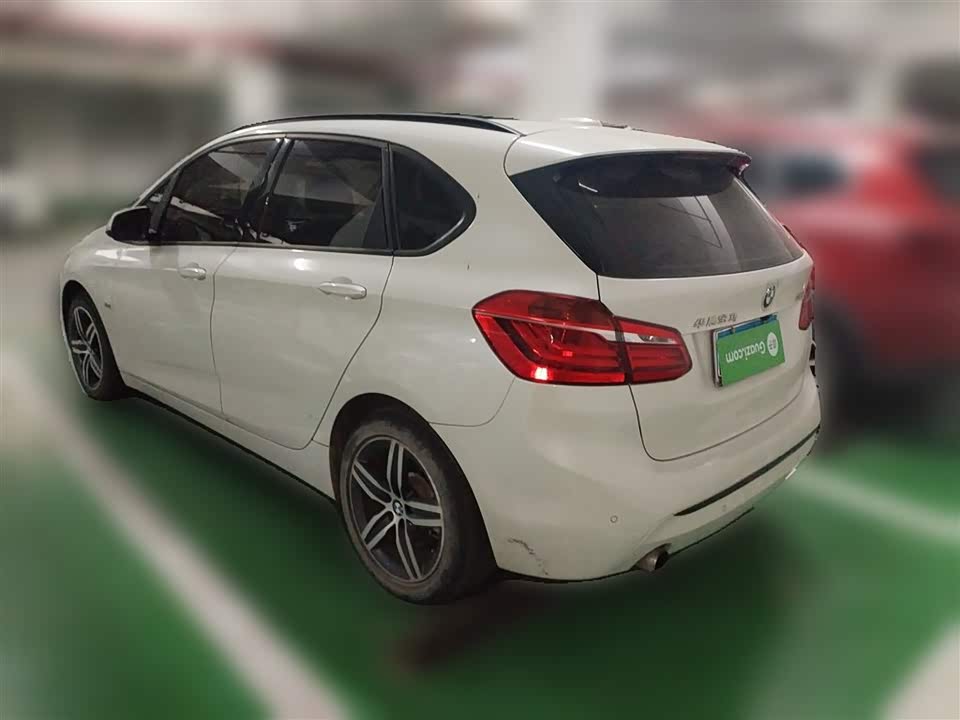 BMW 2 series station wagon