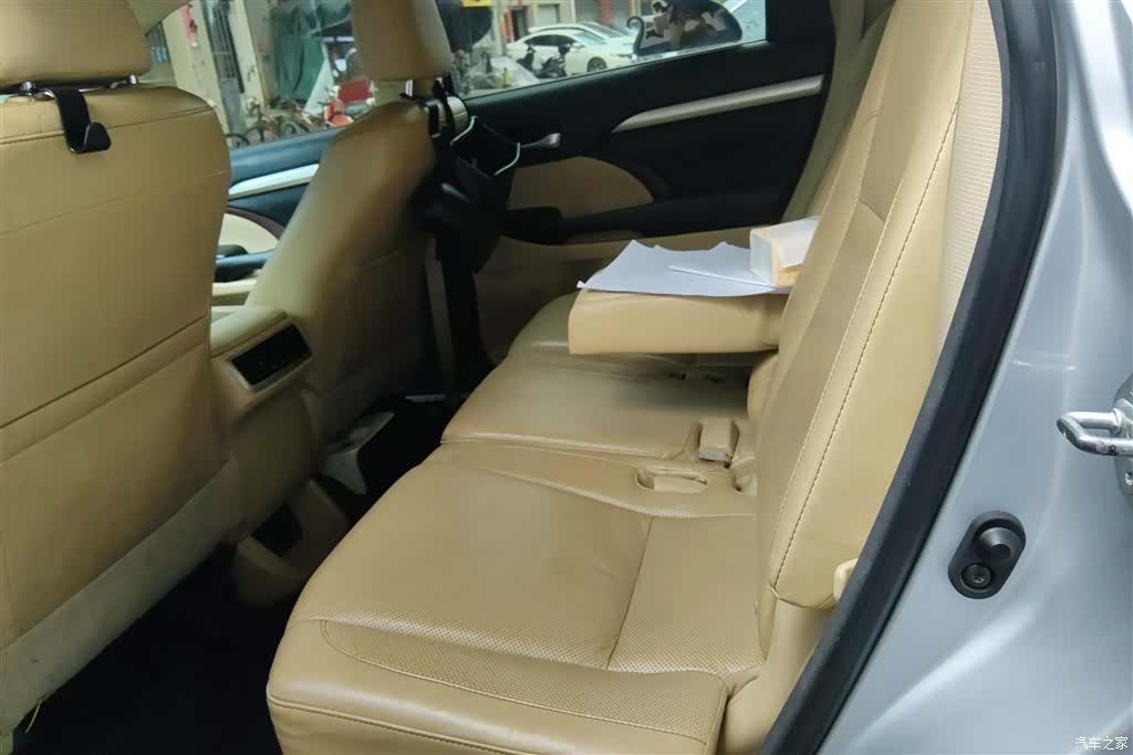 Toyota Highlander, 2015 11
