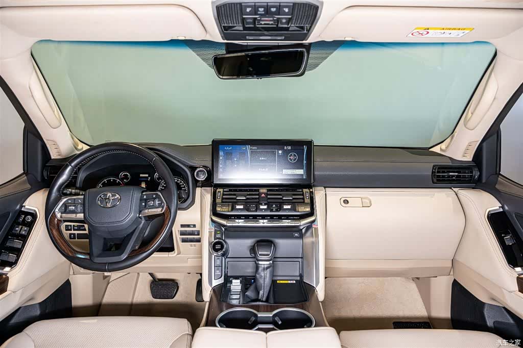 Toyota Land Cruiser, 2024 10