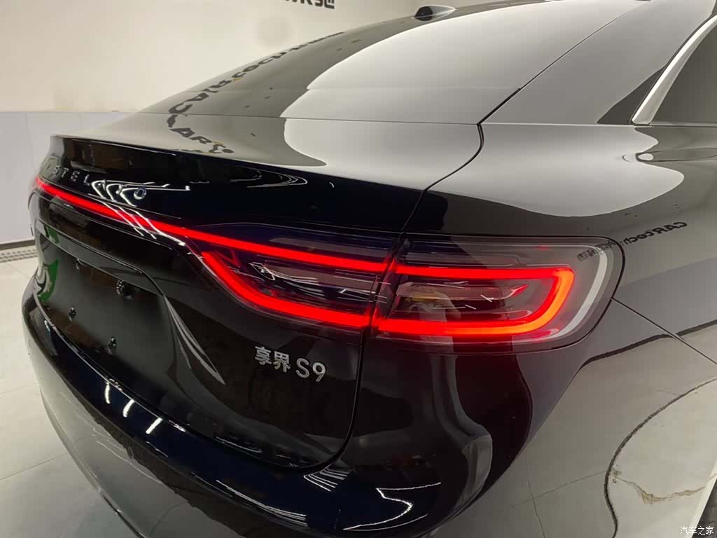 Stelato S9, 2025 10