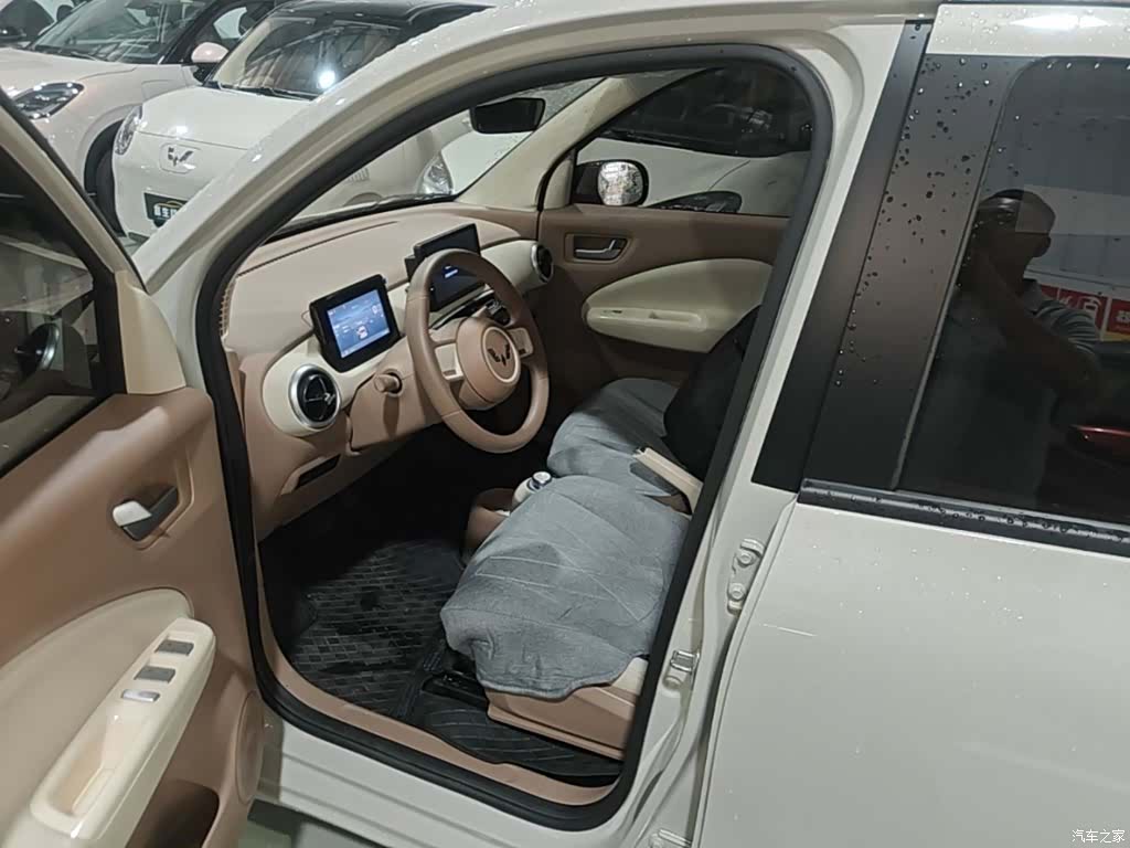 Wuling MINIEV, 2025 15
