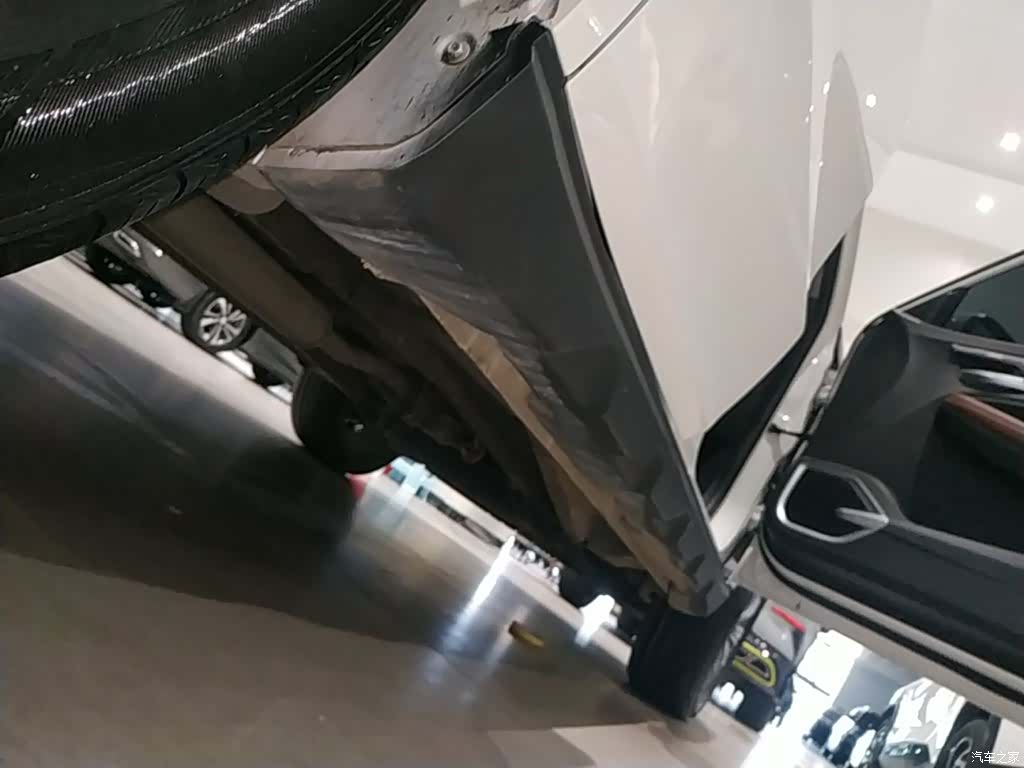 Geely X6, 2024 21