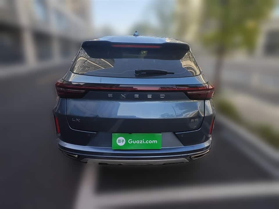 Exeed Chasing the wind