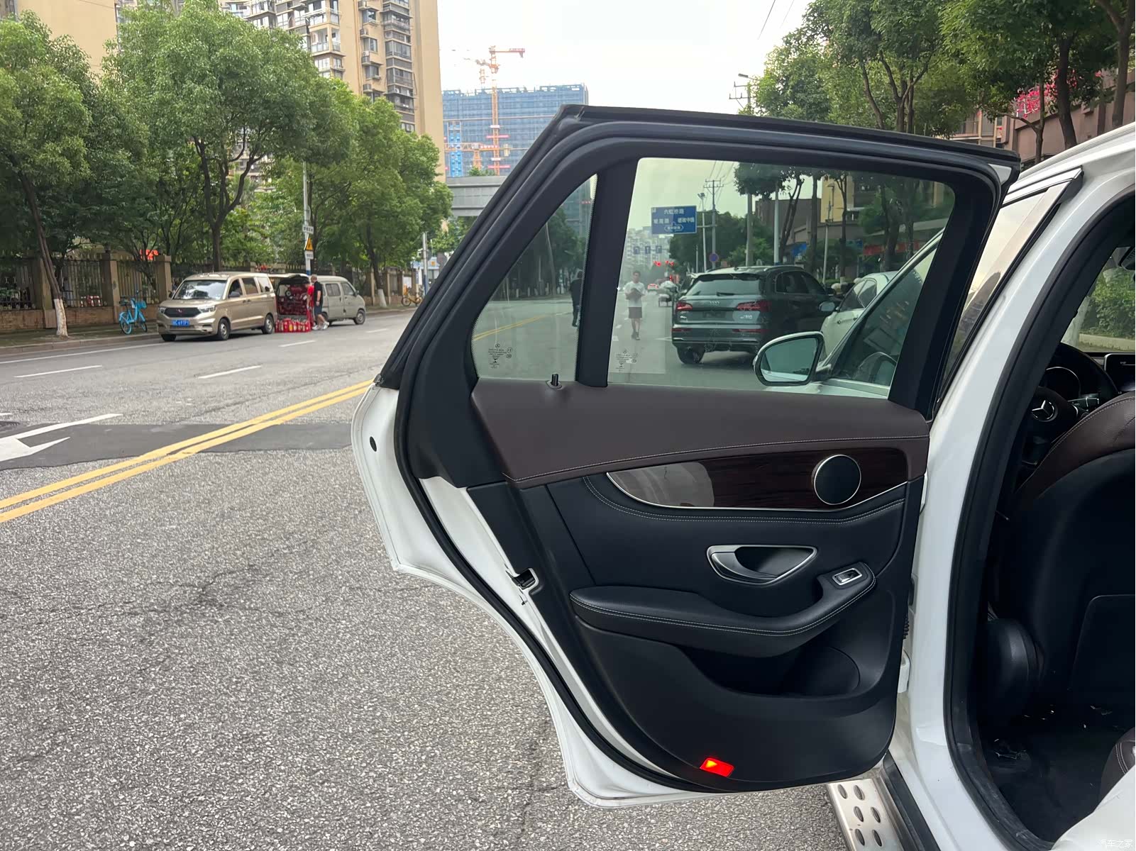 Mercedes-Benz GLC, 2018 21