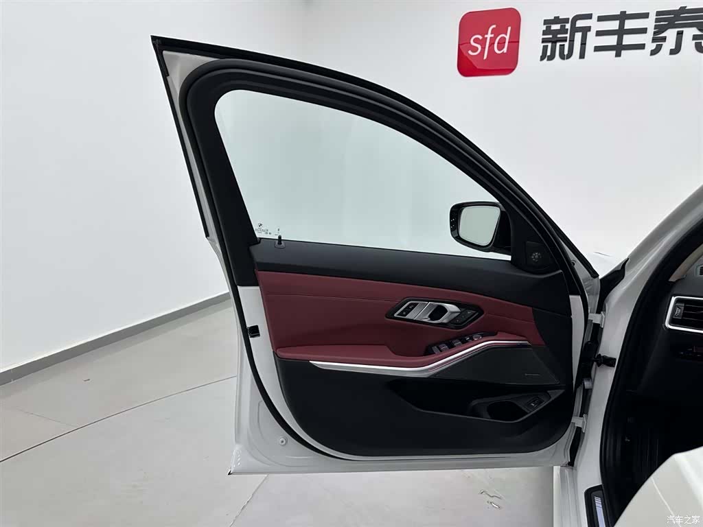 BMW 3 Series, 2024 8