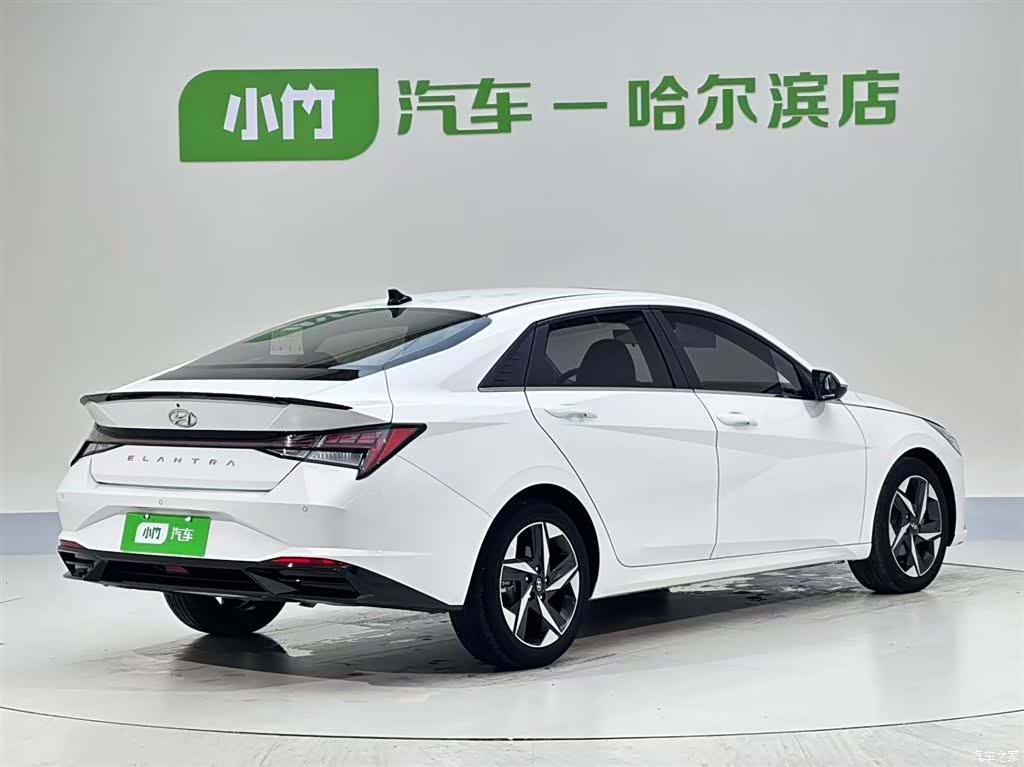 Hyundai Elantra, 2023 3