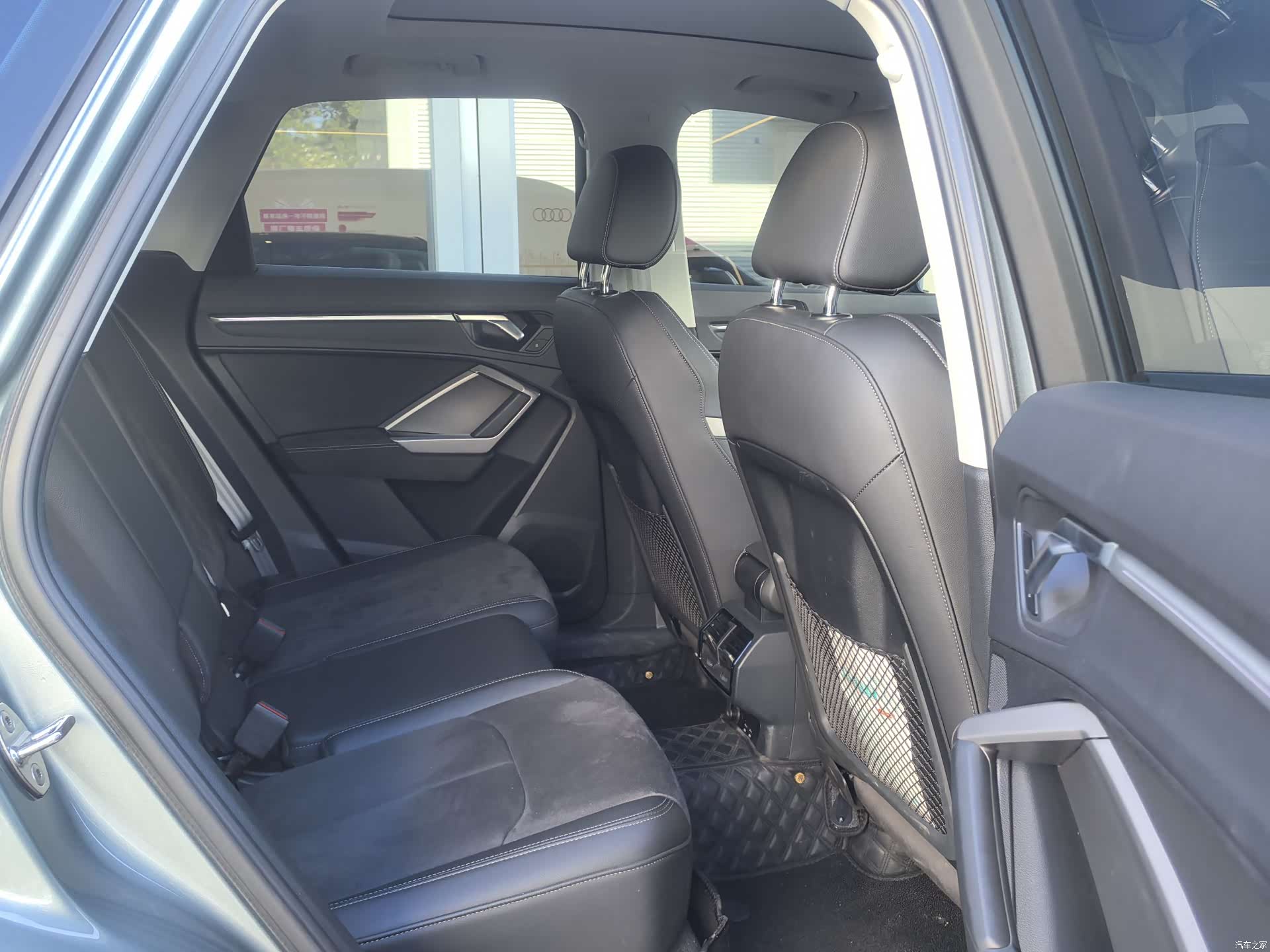 Audi Q3, 2023 8