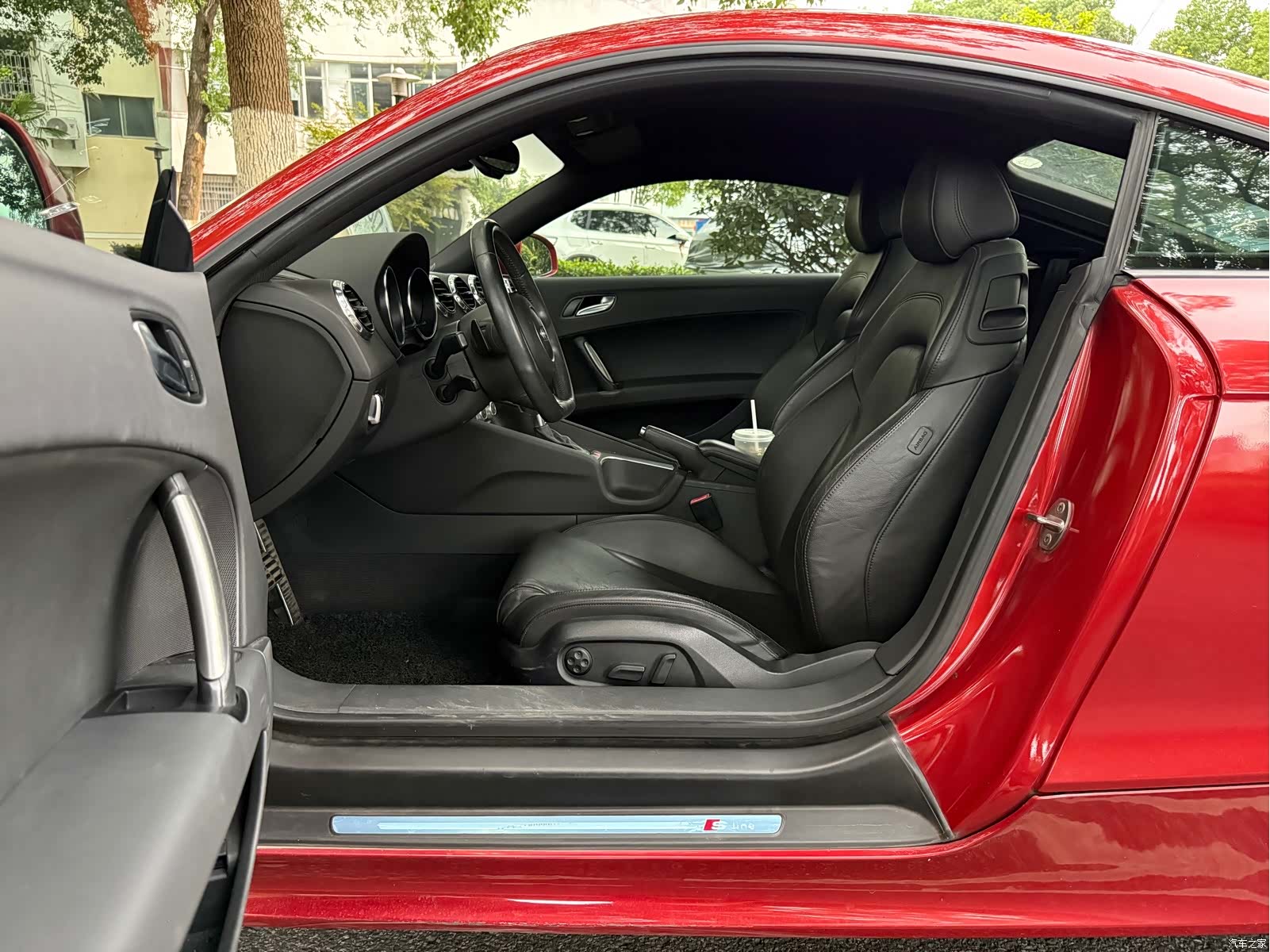 Audi TT, 2012 12
