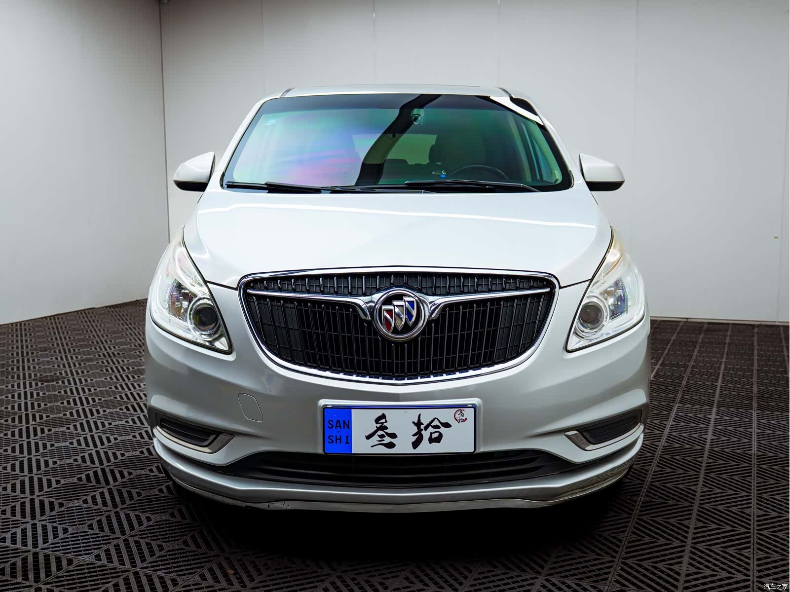 Buick GL8, 2019 3