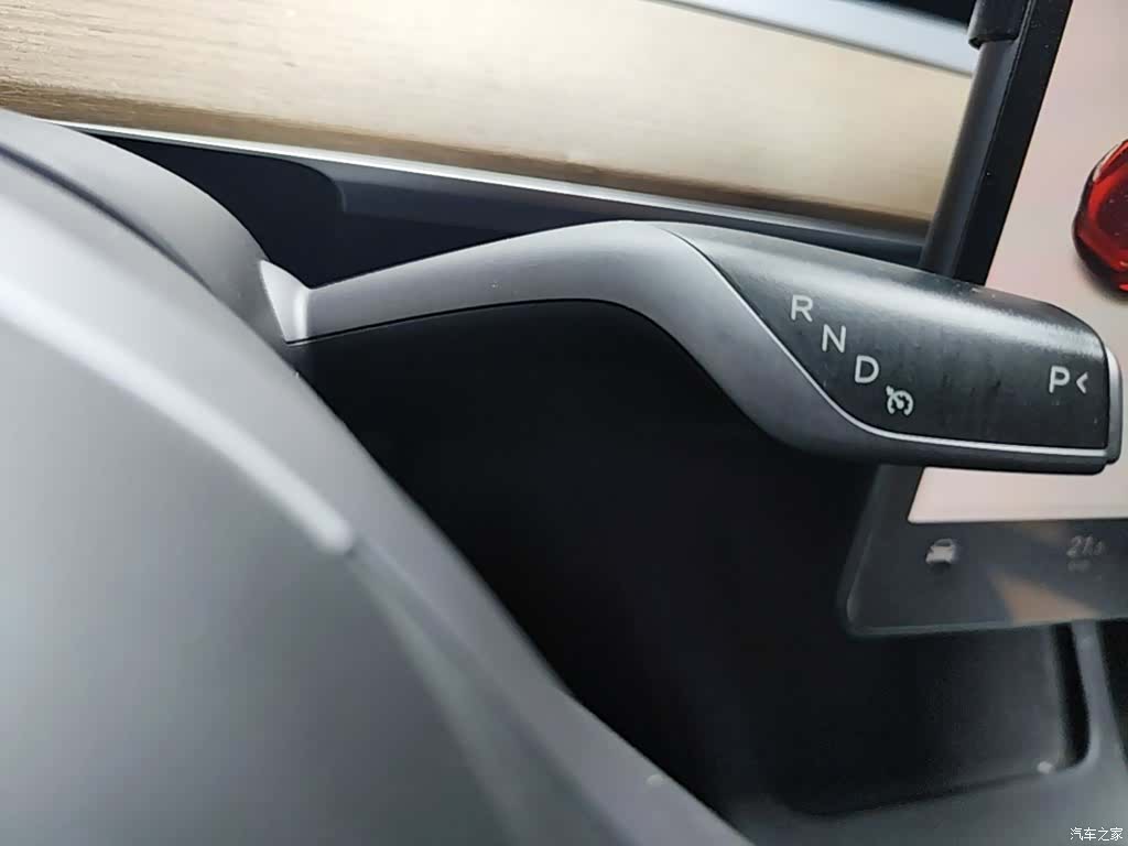 Tesla Model 3, 2022 14