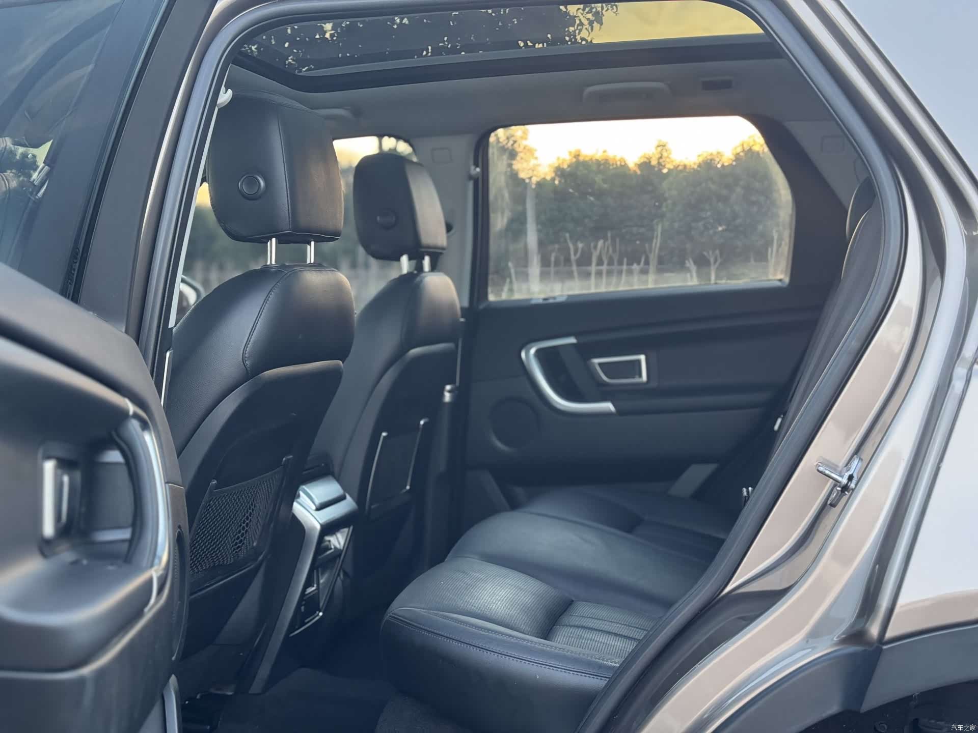 Land Rover Discovery, 2016 11
