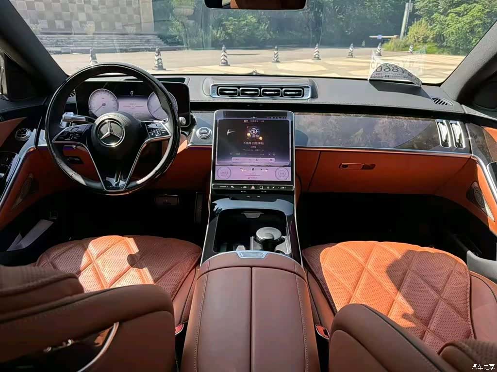 Maybach S-Class, 2023 8
