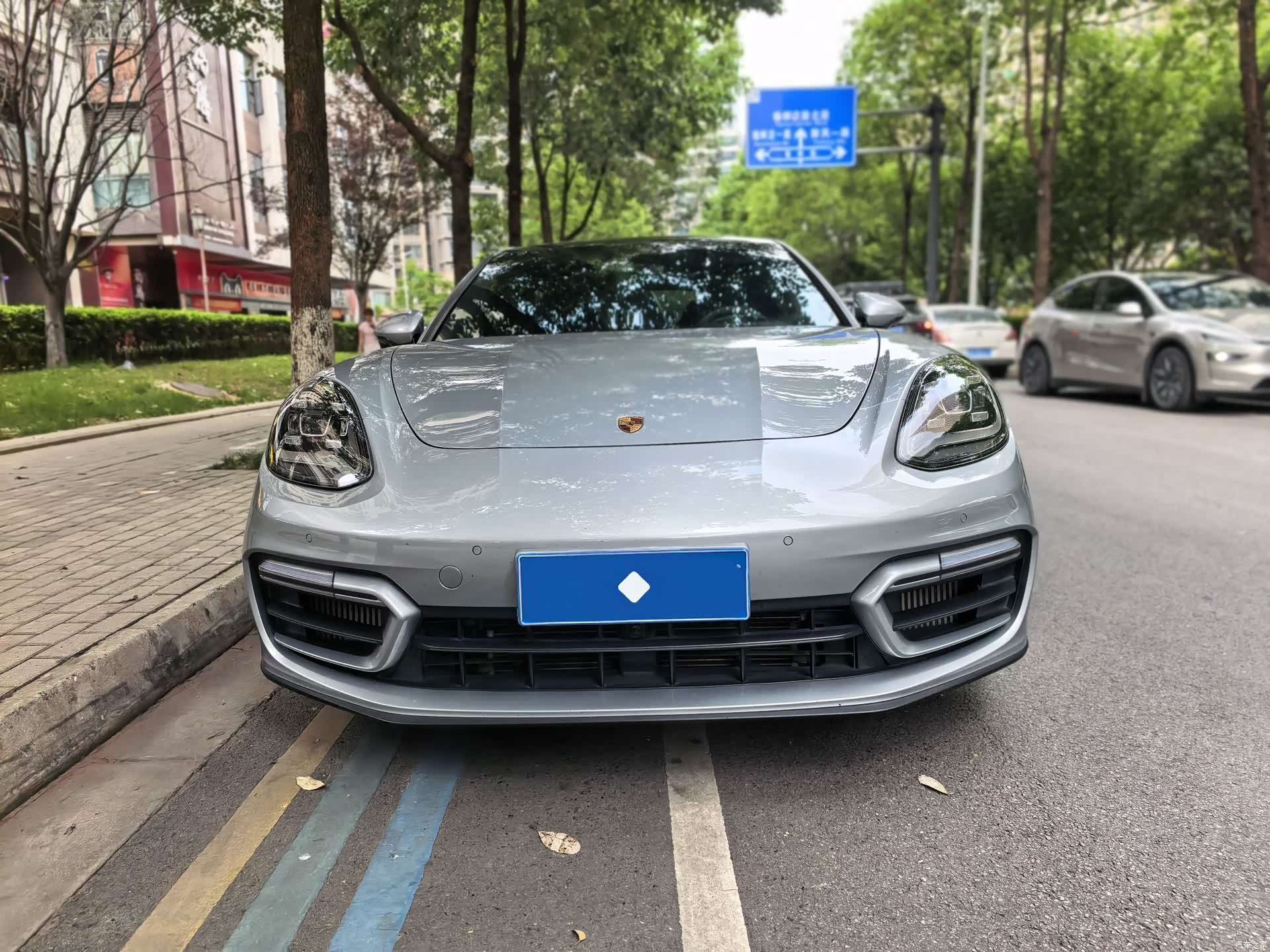 Porsche Panamera, 2021 1