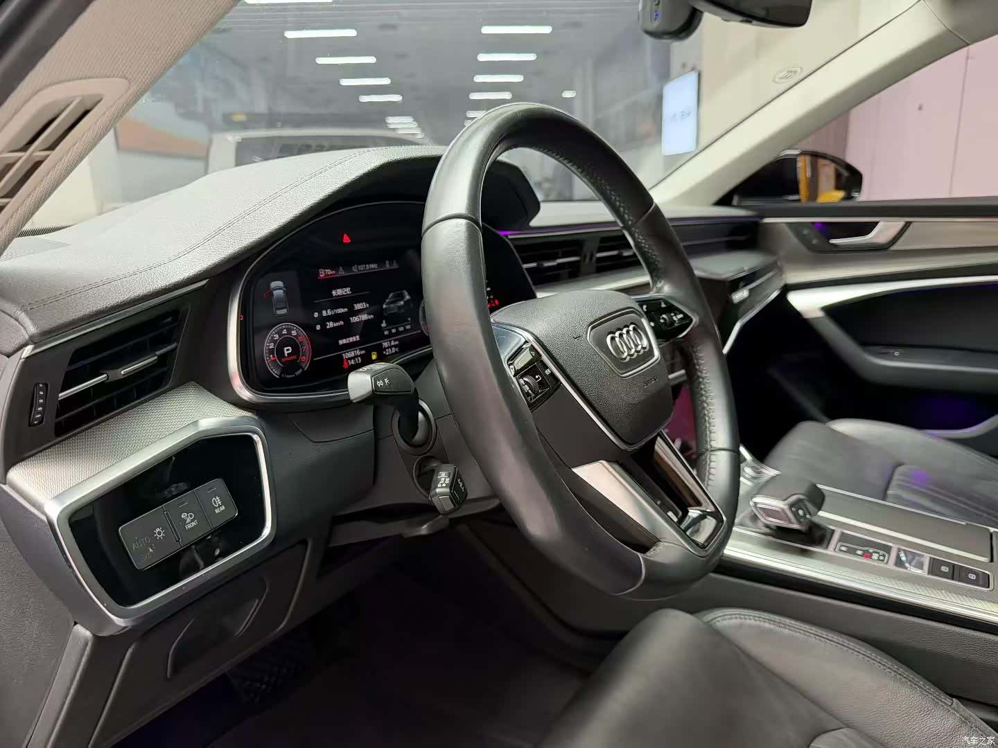 Audi A6L, 2020 4