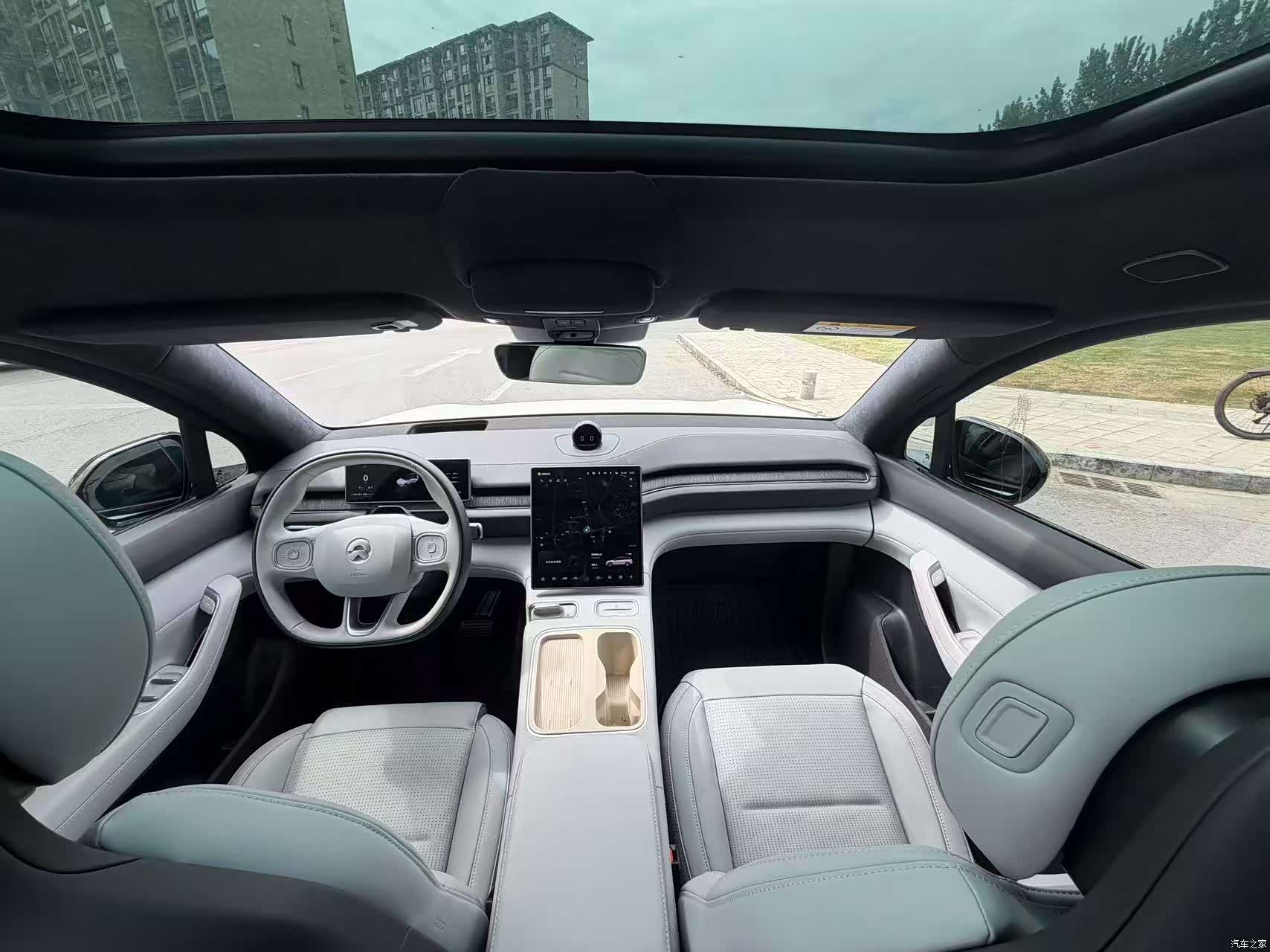 NIO ES6, 2024 4