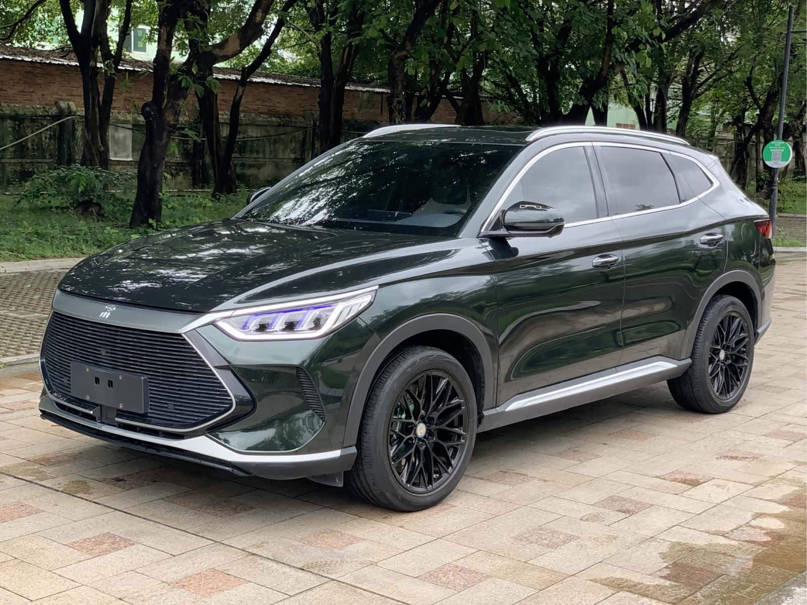 BYD Song, 2022 1