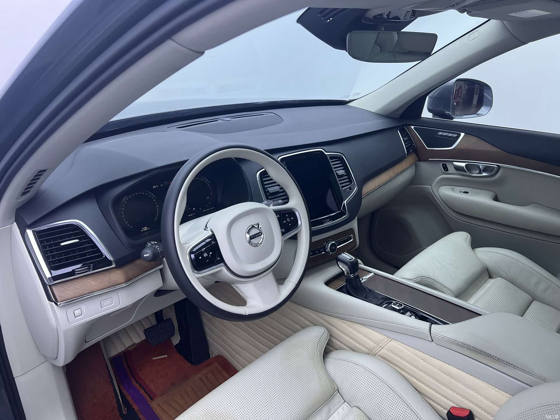 Volvo XC90, 2017 4