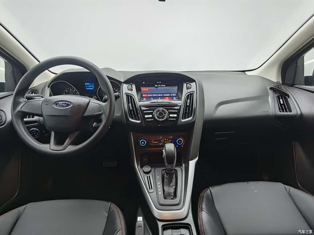 Ford Focus, 2017 все фото
