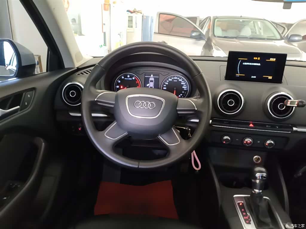 Audi A3, 2015 11