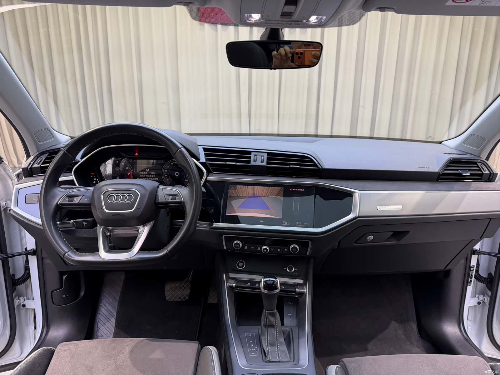 Audi Q3, 2023 8