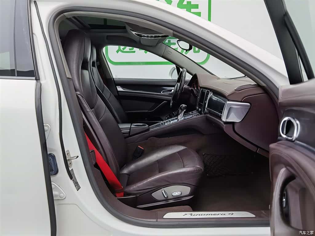 Porsche Panamera, 2011 23