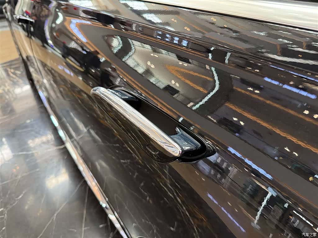 Mercedes-Benz S-Class, 2022 7