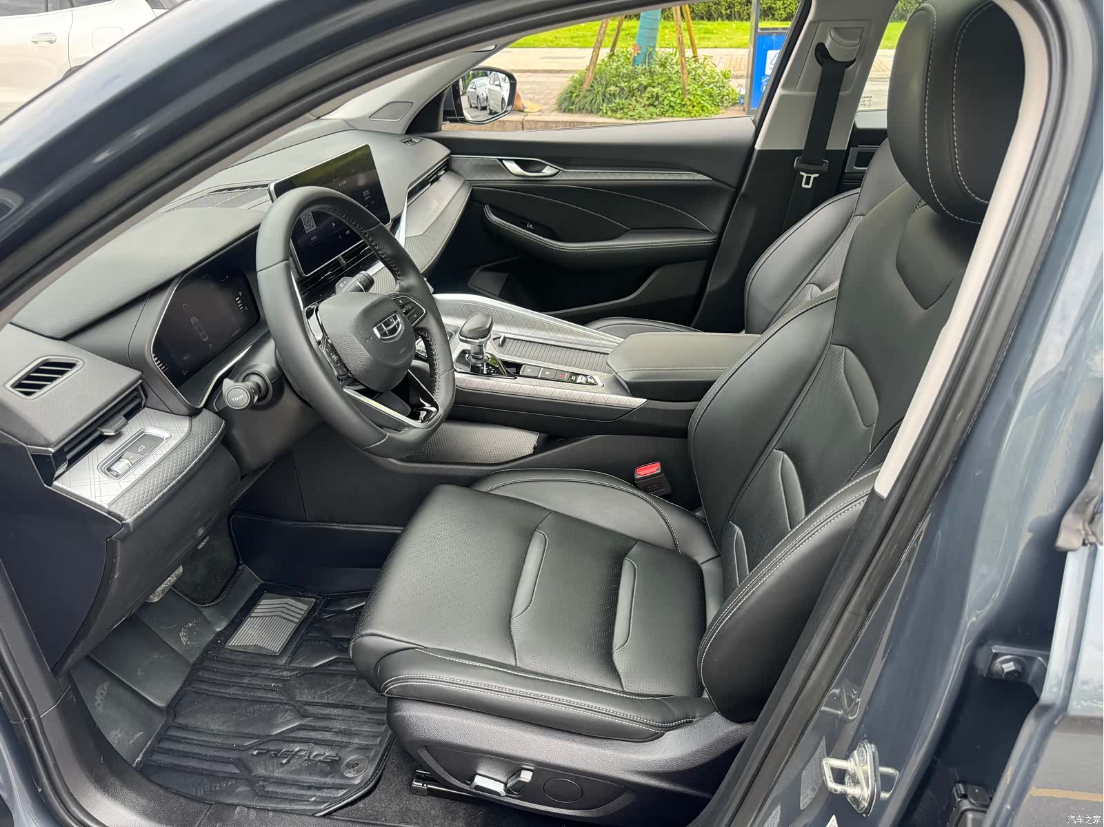 Geely Preface, 2022 4
