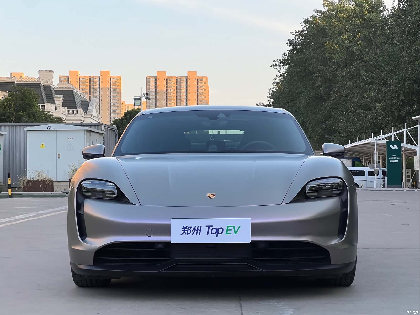 Porsche Taycan, 2021 8